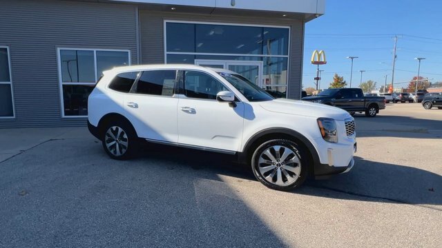 Used 2020 Kia Telluride S AWD/4WD image 2