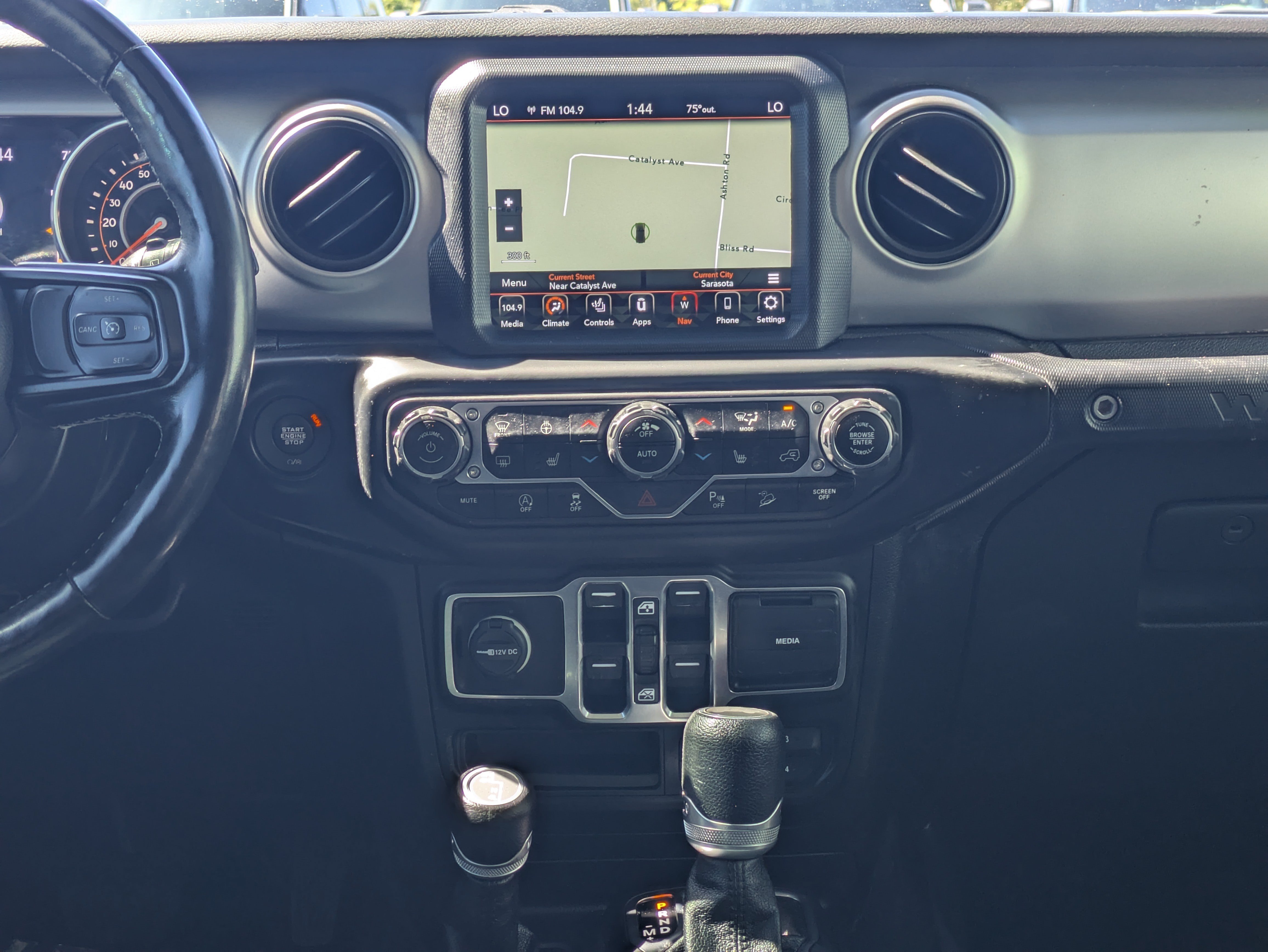 Used 2021 Jeep Wrangler Unlimited Sport AWD/4WD image 19