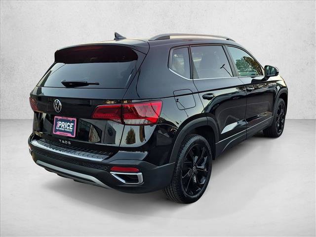 Used 2023 Volkswagen Taos SE w/ Black Wheel Package FWD image 5