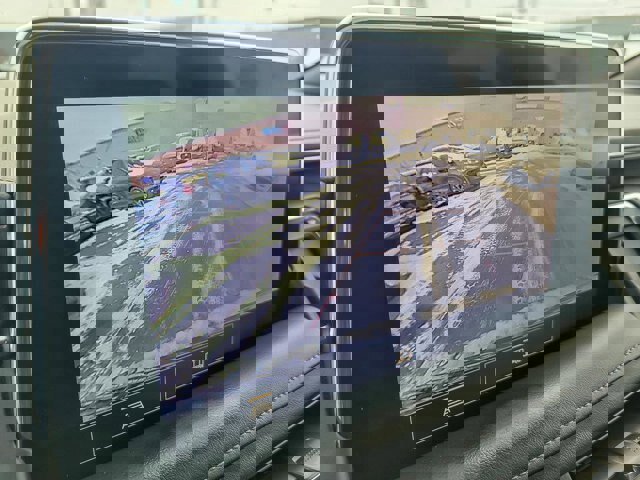 Used 2021 Chevrolet Suburban LT image 19