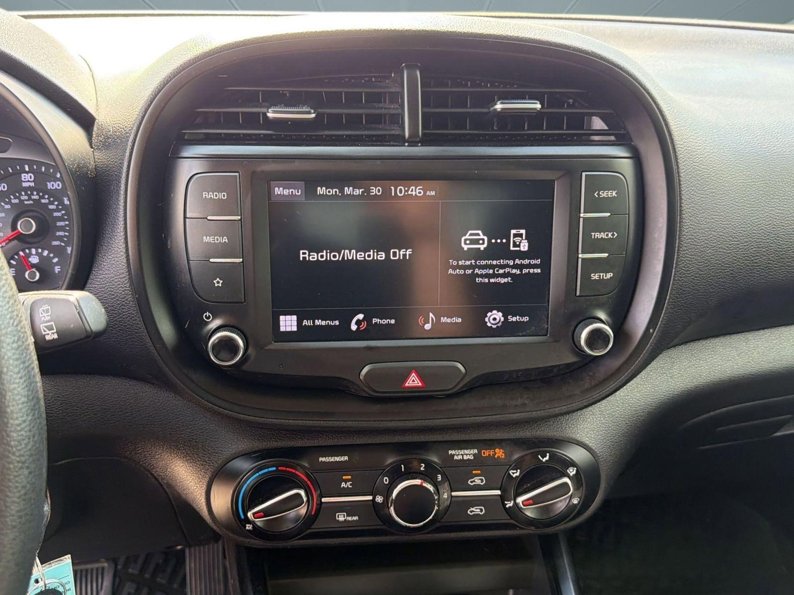 Used 2022 Kia Soul LX w/ Technology Package image 23