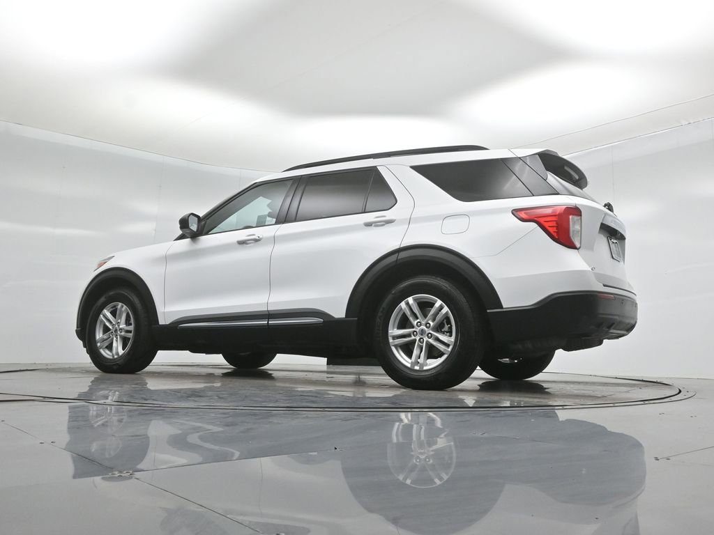 Certified 2021 Ford Explorer XLT RWD image 51