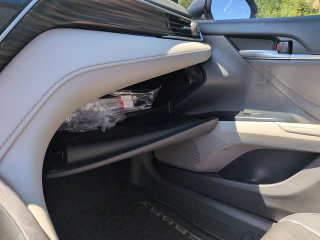 Used 2018 Toyota Camry XLE w/ Driver Assist Package FWD image 36