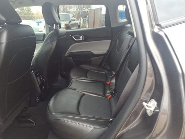 Used 2022 Jeep Compass Limited image 9