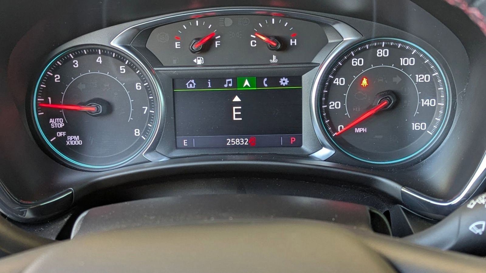 Used 2023 Chevrolet Equinox RS w/ RS Leather Package image 18