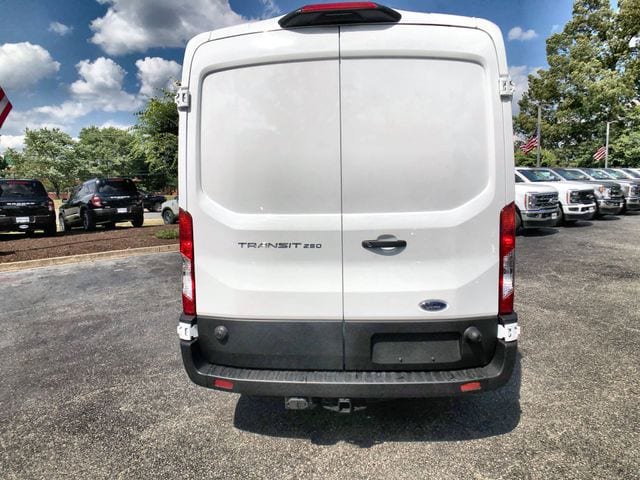 Certified 2023 Ford Transit 250 Medium Roof RWD image 21