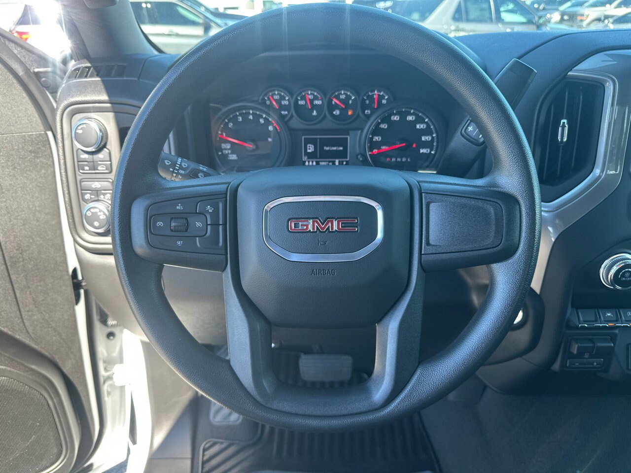 Used 2024 GMC Sierra 1500 Pro w/ Graphite Edition AWD/4WD image 25