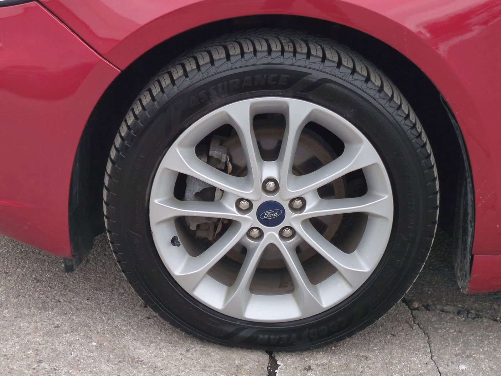 Certified 2020 Ford Fusion SE image 25