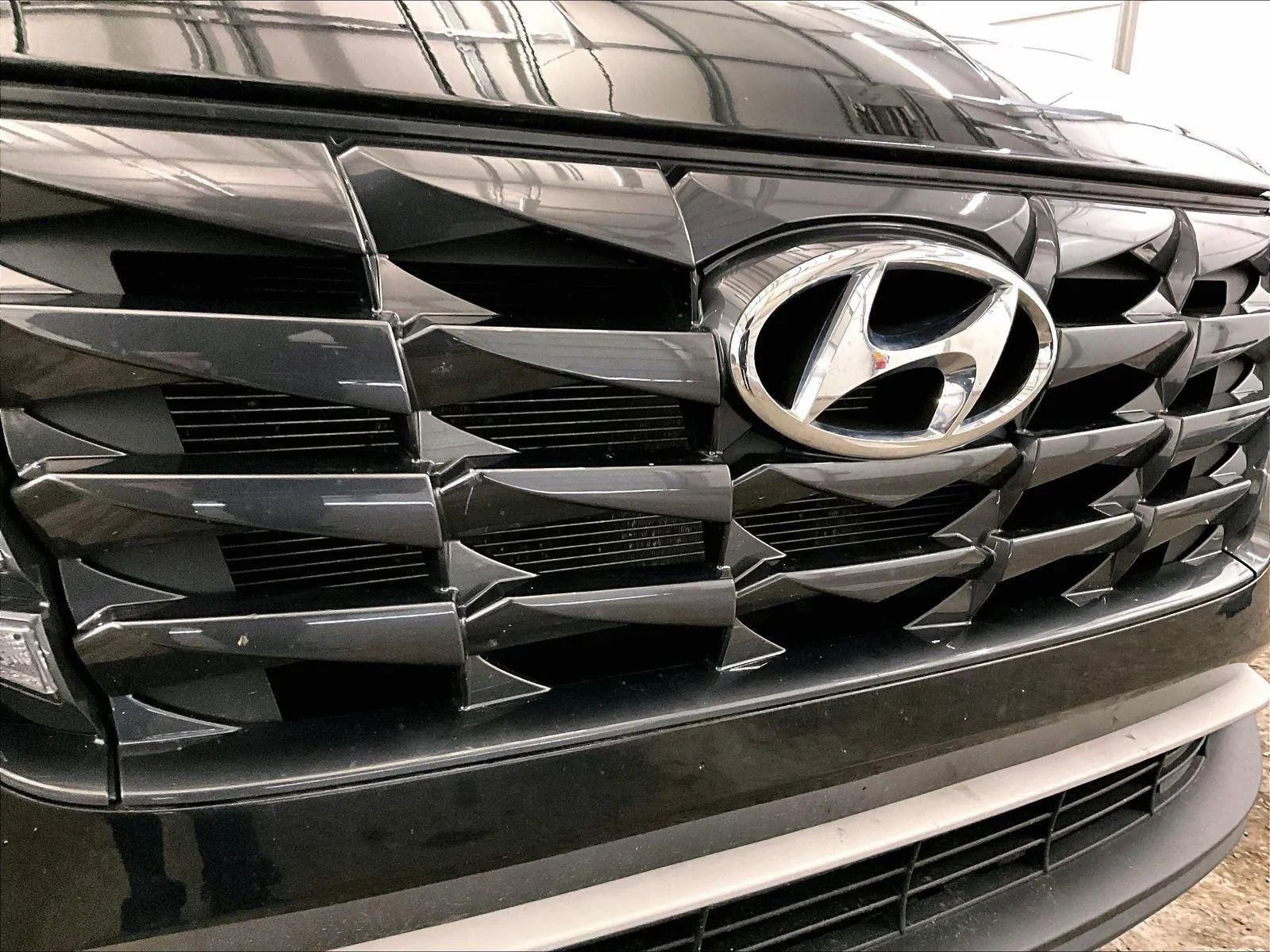 Used 2022 Hyundai Tucson SEL w/ Cargo Package AWD/4WD image 29