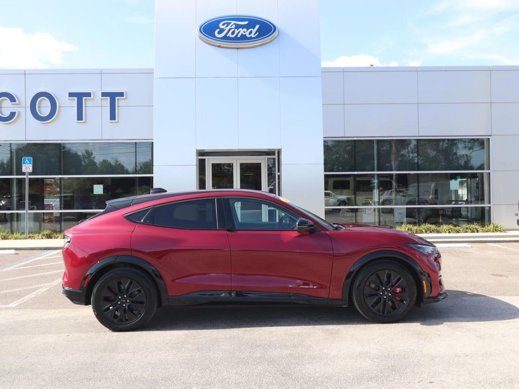 Certified 2025 Ford Mustang Mach-E Premium w/ Sport Appearance Package RWD image 17