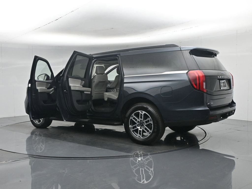 Certified 2025 Ford Expedition Max Active RWD image 41