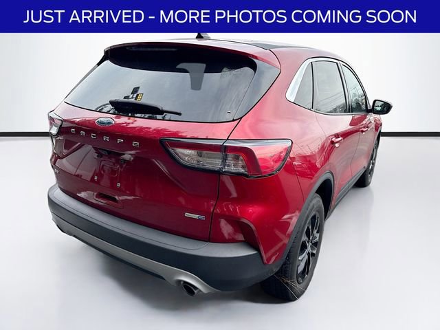 Certified 2020 Ford Escape SE image 5