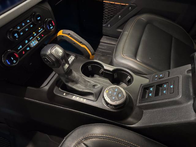 Certified 2022 Ford Bronco Badlands w/ Sasquatch Package AWD/4WD image 28