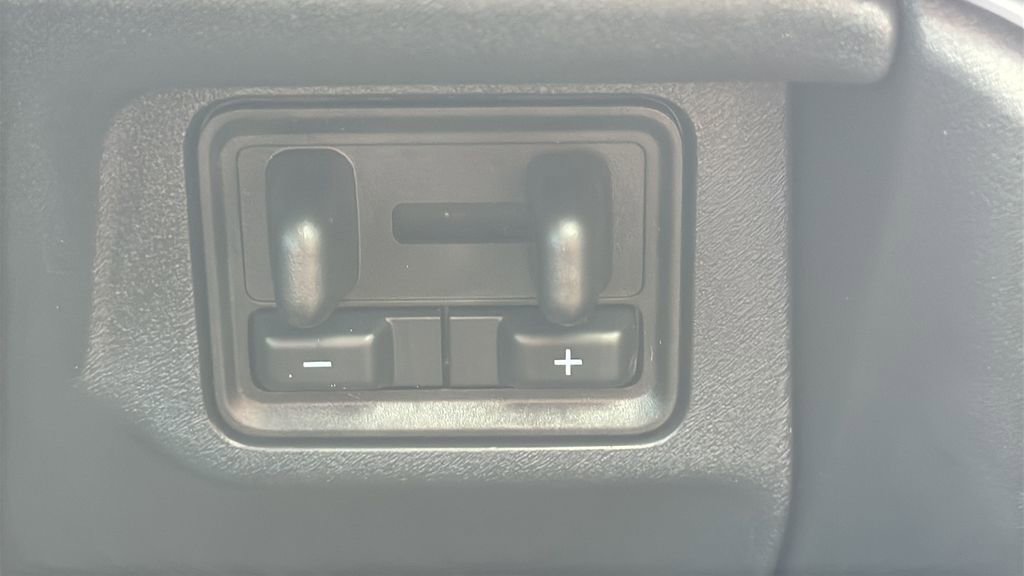 Certified 2025 Ford Expedition Tremor image 43