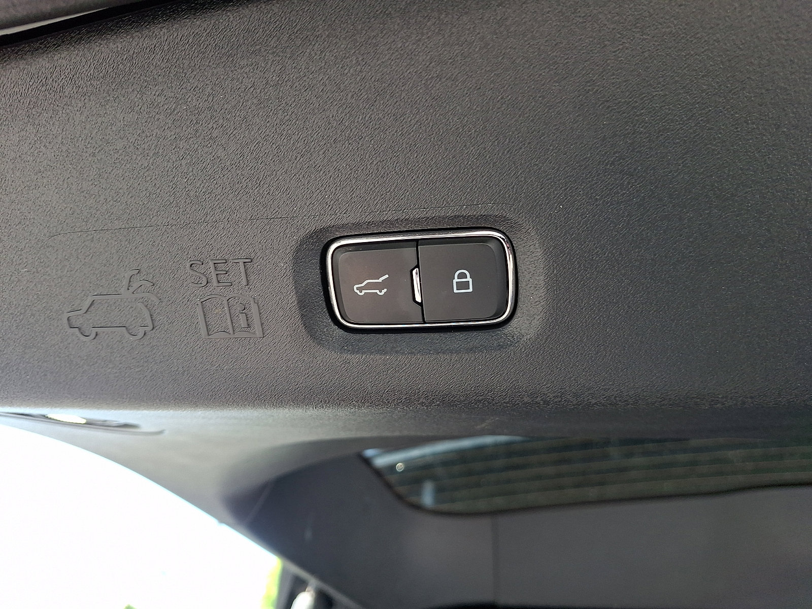 Certified 2025 Ford Expedition Platinum AWD/4WD image 31