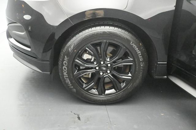 Certified 2024 Ford Edge SE w/ Black Appearance Package AWD/4WD image 34