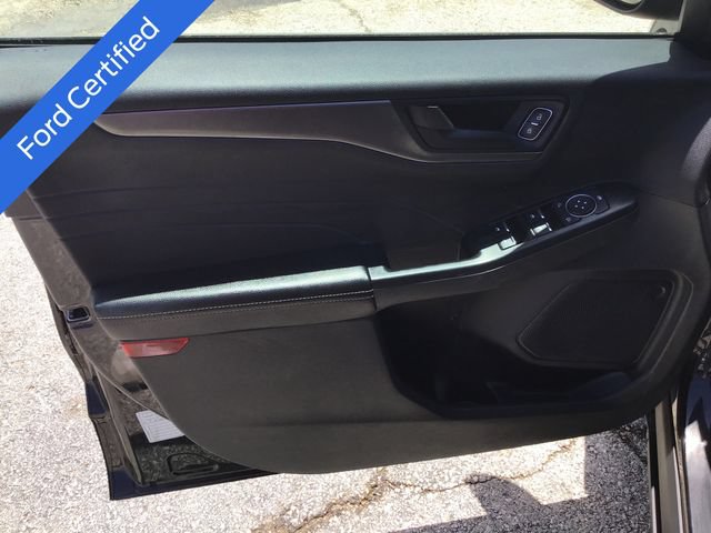 Certified 2025 Ford Escape Active AWD/4WD image 10