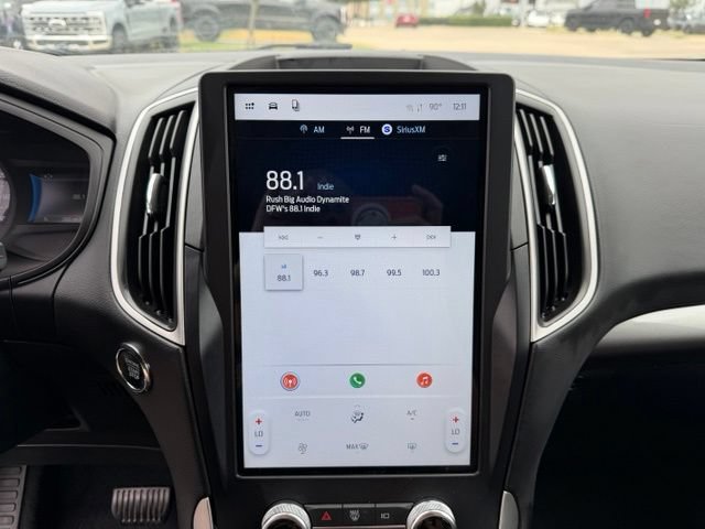 Certified 2024 Ford Edge SE w/ Black Appearance Package AWD/4WD image 17