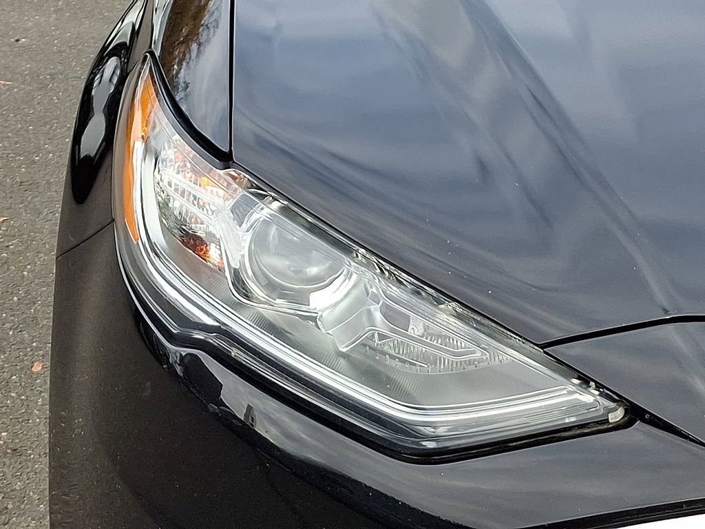 Certified 2018 Ford Fusion S image 9