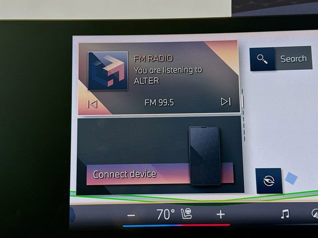 Used 2024 BMW X7 xDrive40i w/ M Sport Package image 18