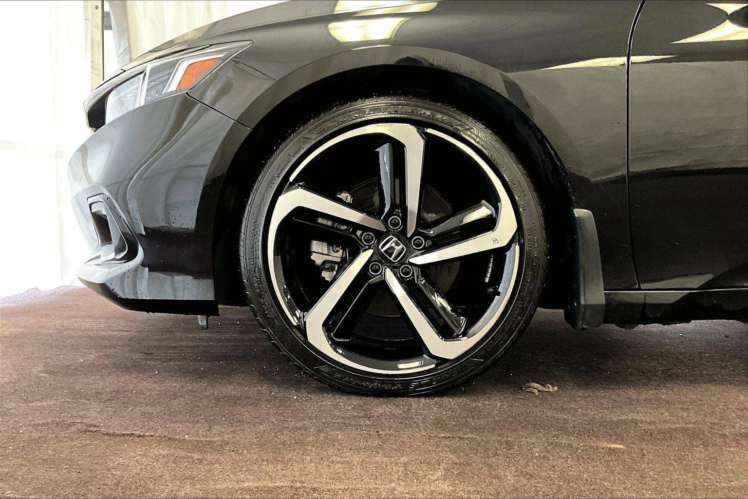 Used 2022 Honda Accord Sport image 10