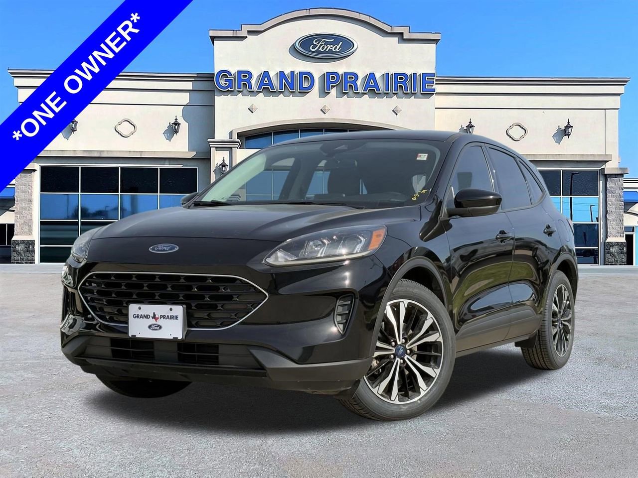 Certified 2022 Ford Escape SE w/ SE Sport Appearance Package