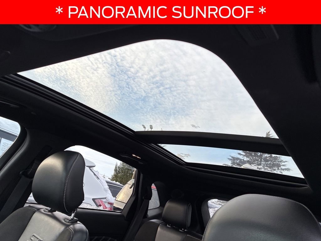 Certified 2019 Ford Edge ST w/ Equipment Group 401A image 10