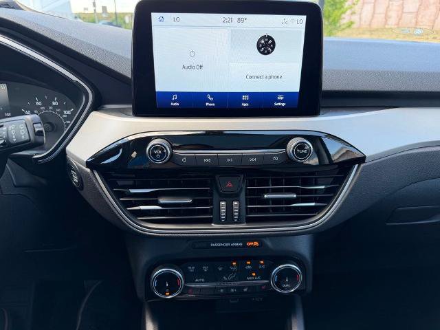 Certified 2022 Ford Escape SE w/ SE Sport Appearance Package AWD/4WD image 13