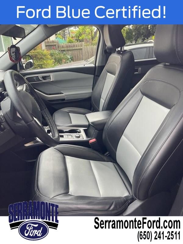 Certified 2022 Ford Explorer XLT w/ Equipment Group 202A AWD/4WD image 9