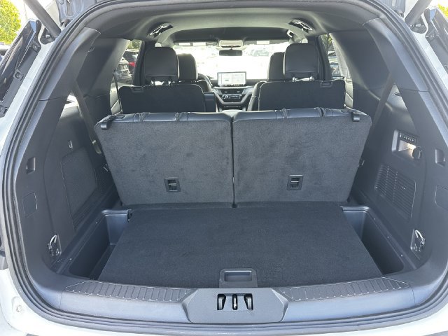 Certified 2025 Ford Explorer ST AWD/4WD image 44