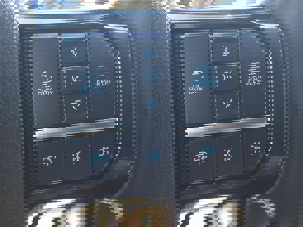 Certified 2023 Ford F150 Lightning Platinum image 26