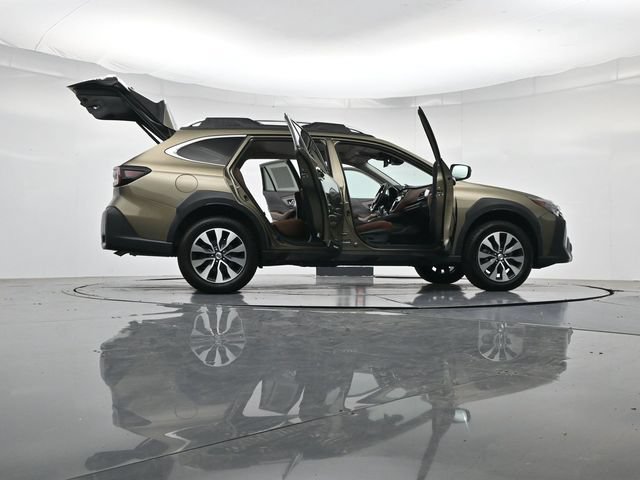 Used 2024 Subaru Outback Touring XT AWD/4WD image 62