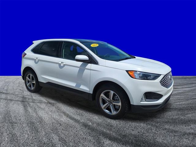 Certified 2024 Ford Edge SEL w/ Convenience Package AWD/4WD image 2