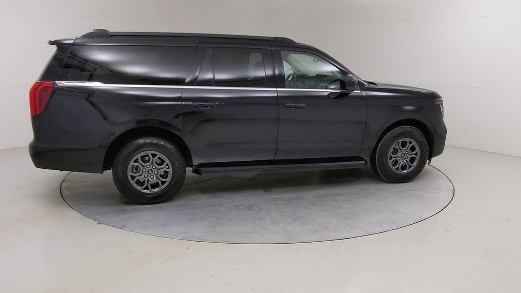 Certified 2025 Ford Expedition Max Active image 13