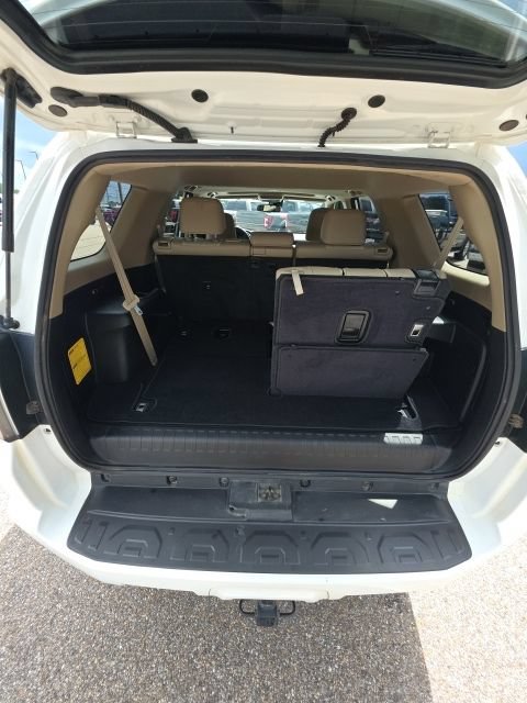 Used 2023 Toyota 4Runner SR5 Premium w/ Moonroof Package RWD image 16
