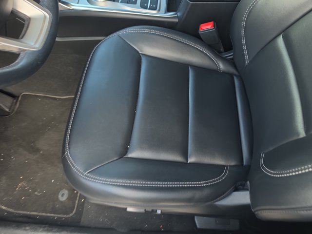 Certified 2023 Ford Explorer XLT w/ Equipment Group 202A RWD image 18