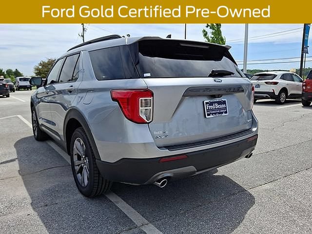 Certified 2022 Ford Explorer XLT w/ Equipment Group 202A AWD/4WD image 17