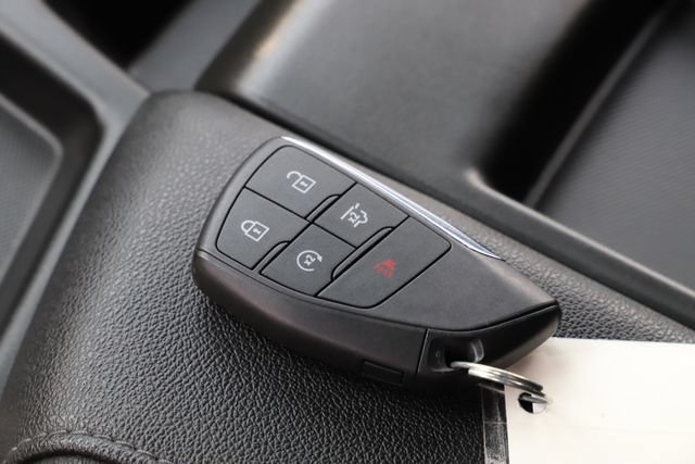 Used 2024 GMC Yukon XL SLE AWD/4WD image 33