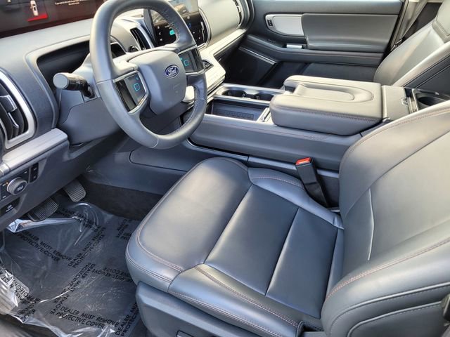 Certified 2025 Ford Expedition Max Active AWD/4WD image 12