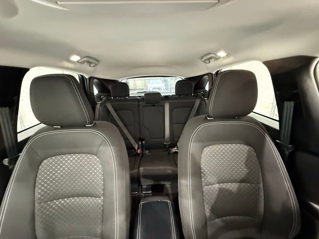 Certified 2025 Ford Escape Active AWD/4WD image 32