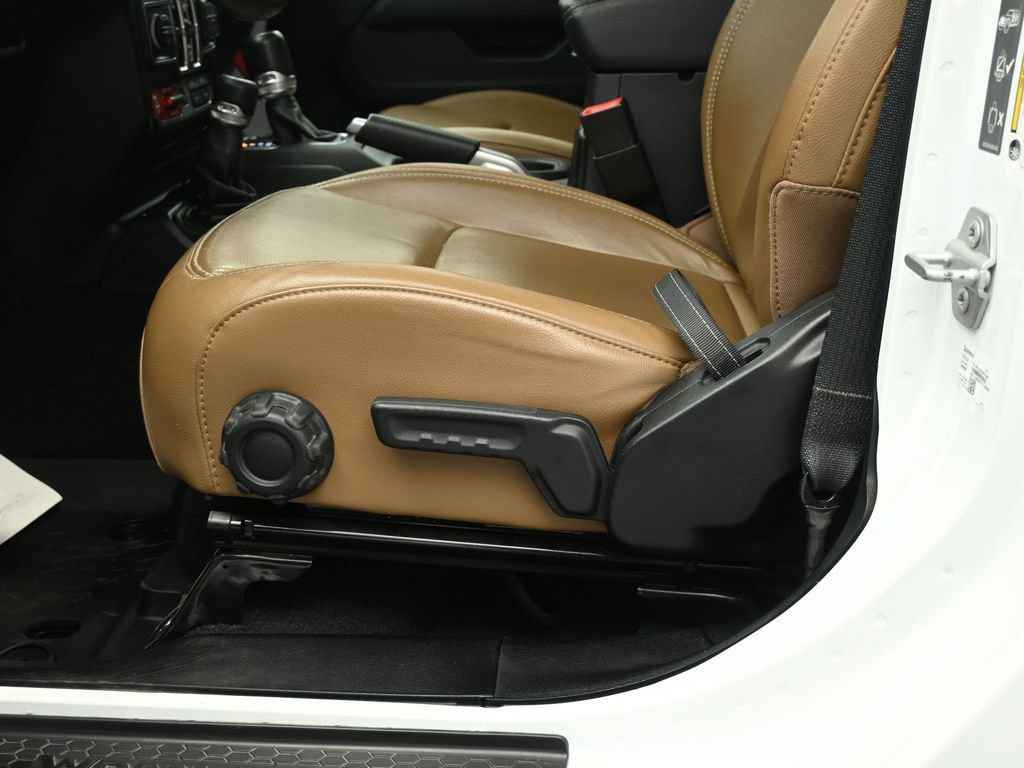 Used 2020 Jeep Wrangler Unlimited Rubicon image 37