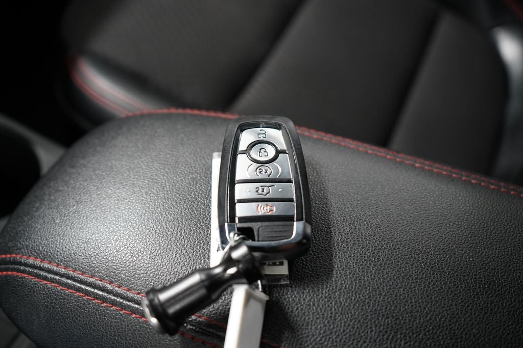 Certified 2024 Ford Escape ST-Line AWD/4WD image 21