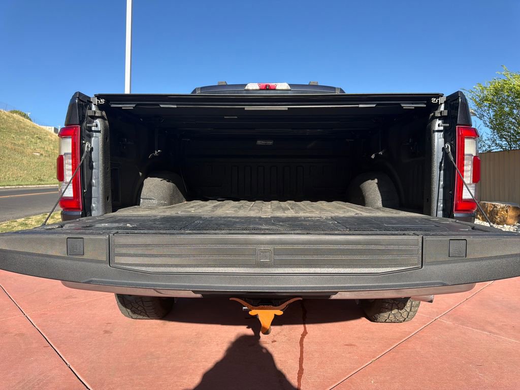 Certified 2022 Ford F150 Lariat w/ Equipment Group 502A High image 24