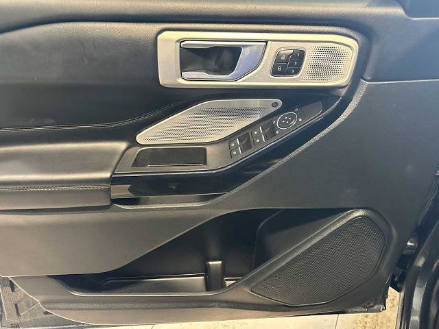 Certified 2023 Ford Explorer Platinum w/ Technology Package image 22