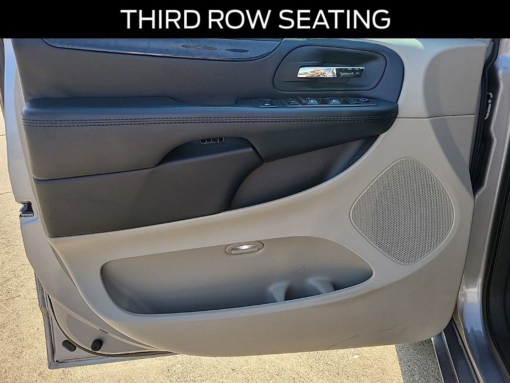 Used 2020 Dodge Grand Caravan SE w/ UConnect Hands-Free Group FWD image 19