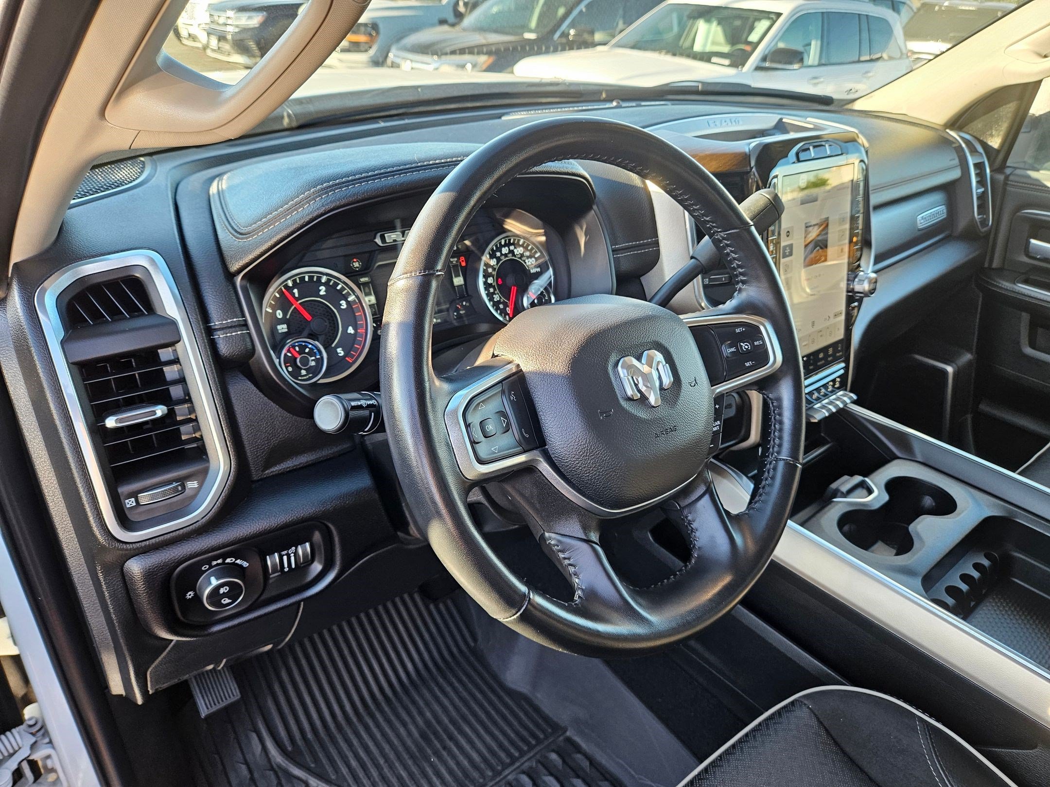 Used 2024 RAM 2500 Laramie w/ Bed Utility Group AWD/4WD image 16