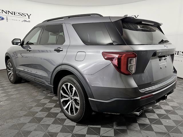 Certified 2022 Ford Explorer ST-Line w/ Class IV Trailer Tow Package image 4