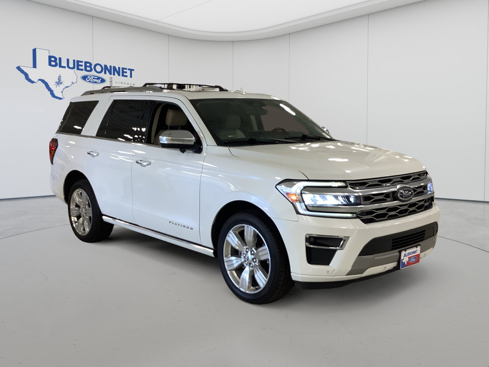 Certified 2023 Ford Expedition Platinum RWD image 2