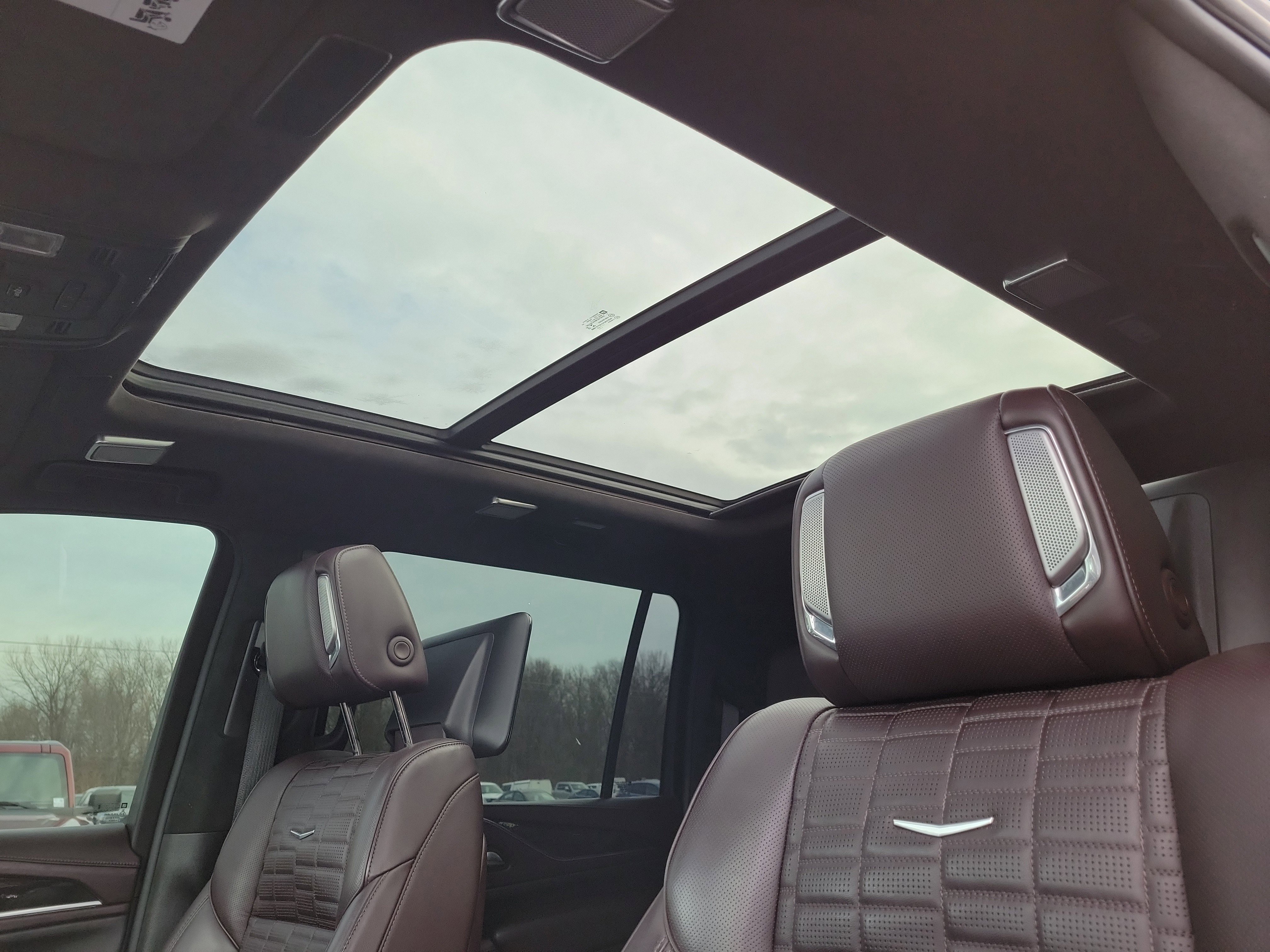 Used 2021 Cadillac Escalade ESV Sport Platinum image 21