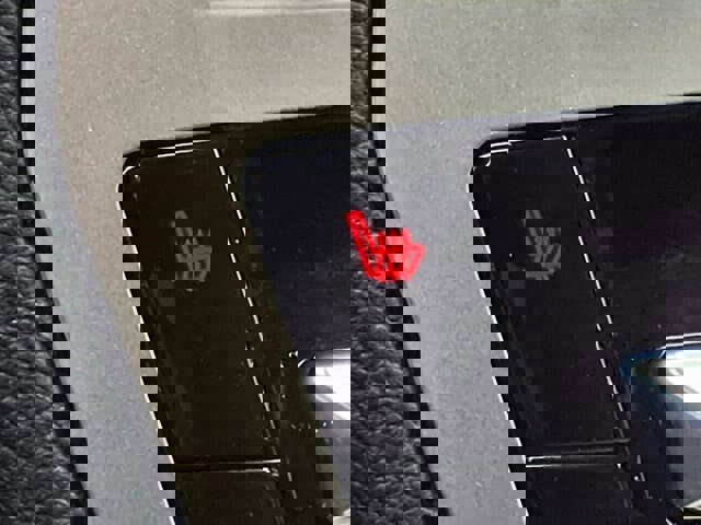 Certified 2023 Ford Explorer XLT image 5